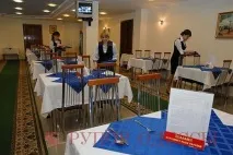 Я ПЛЮЮ ВАМ У ТАРІЛКУ Ради