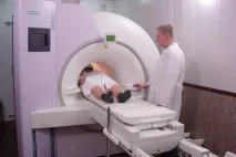 Хірург відмовив дядька від операції, порадивши робити ці вправи хірург