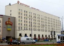 ласкаво