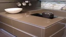 Яка стільниця краще для кухні глянцева з акрилу та каменю, відгуки як вибрати матеріал стільниця