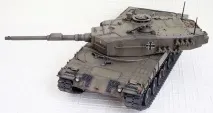 Leopard 2A4 - стендові моделі, військова мініатюра стендові