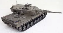 Leopard 2A4 - стендові моделі, військова мініатюра leopard
