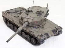 Leopard 2A4 - стендові моделі, військова мініатюра стендові