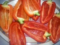 Перець фарширований м’ясом та рисом у духовці ясом