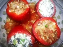 Перець фарширований м’ясом та рисом у духовці перець