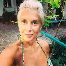 Алена Свиридова, яка відзначила вчора 55-й день народження, показала, як виглядає в бікіні - Навколо ТБ 55-й