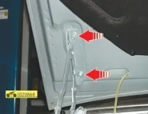 Регулювання капота ГАЗ-31105 болти