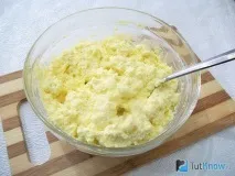 Рецепт Сирники з манкою та яблуками манкою