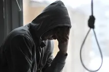 знову