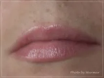 Порівняння блисків для губ Clinique та Clarins відгуки clarins
