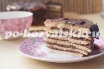 Торт з пісочного тіста з шоколадним кремом. шоколадним
