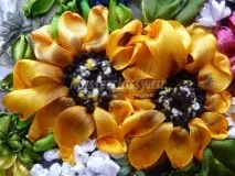 Тонування вишивки стрічками вишивки стрічками