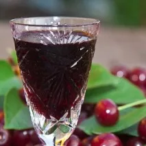Вишня на самогоні класичний рецепт приготування приготування