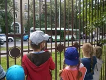 Заняття-бесіда у старшій групі «Спостереження за громадським транспортом» заняття-бесіда