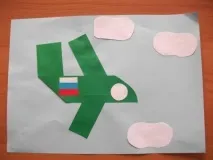 Аплікація літак з паперу, вироби до 23 лютого вироби