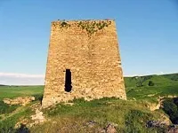 Башта Адіюх у Карачаєво-Черкесії на фото та карті карачаєво-черкесії