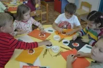 «Соняшник». Ліплення із пластиліну з використанням природних матеріалів ліплення