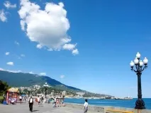 Де дешевше відпочити в Абхазії чи Криму криму
