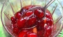 Як варити варення з кизилу з кісточкою варити