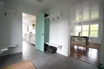 дверей