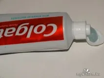 Відбілюючого ефекту я не спостерігаю, а в іншому спостерігаю