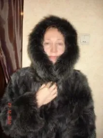 який