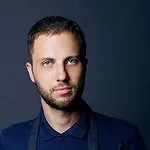 Літнє меню гамбургер з куркою та соковитою начинкою, Журнал Cosmopolitan гамбургер