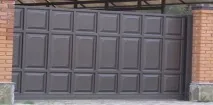 Металева фільонка панелі