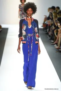 Модні бомбери 2017 фото останніх новинок з подіумів, You in Fashion модні