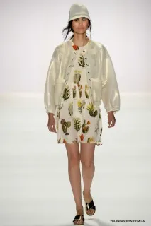 Модні бомбери 2017 фото останніх новинок з подіумів, You in Fashion останніх
