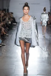 Модні бомбери 2017 фото останніх новинок з подіумів, You in Fashion 2017