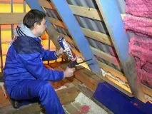 Чи можна утеплювати будинок пінопластом зсередини Як утеплити Легка справа будинок