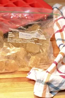 Про бульйони та бульйонні кубики бульйон