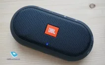 Огляд пристрою JBL Trip огляд