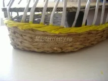 Вироби з газетних трубочок палички