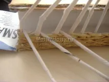 Вироби з газетних трубочок палички