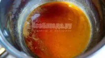 Святковий торт з грильяжем і карамельним кремом своїми руками. святковий
