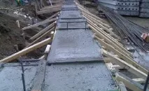 бетону