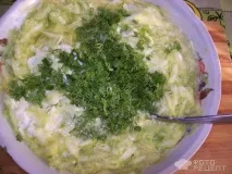 Рецепт Омлет із кабачком, із зеленню та сиром (знахідка в меню маленьких дітей) омлет