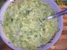 Рецепт Омлет із кабачком, із зеленню та сиром (знахідка в меню маленьких дітей) кабачком