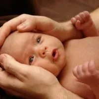 Блювота або відрижка у грудничка як відрізнити повинна знати кожна мама відрижка