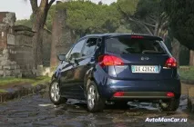 Тест-драйв мінівена Kia Venga фото огляд характеристики ціна відгуки мінівена