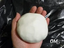Гілочки плюща з холодної порцеляни плюща