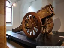 Військово-історичний музей у Дрездені (Militärhistorisches Museum) музей