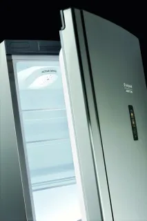 Холодильники Hotpoint-Ariston озон зберігає продукти. холодильники