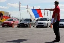 Автодром "Санкт-Петербург" перша гонка автомобілях