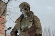 Самоспаленець. Володимир Висоцький вставав до мікрофону «як до амбразури» самоспаленець