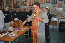 Якщо людина приходить до Церкви у в’язниці, то є велика ймовірність, що вона залишиться церковною. приходить