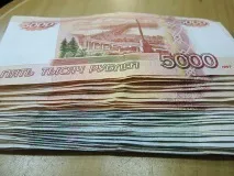 Головного лікаря кримської лікарні звільнили через скандал із величезними зарплатами керівництва лікарні