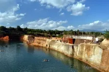 Grand Canyon каньйон в Чіанг Травні - місце для відпочинку в спекотний canyon